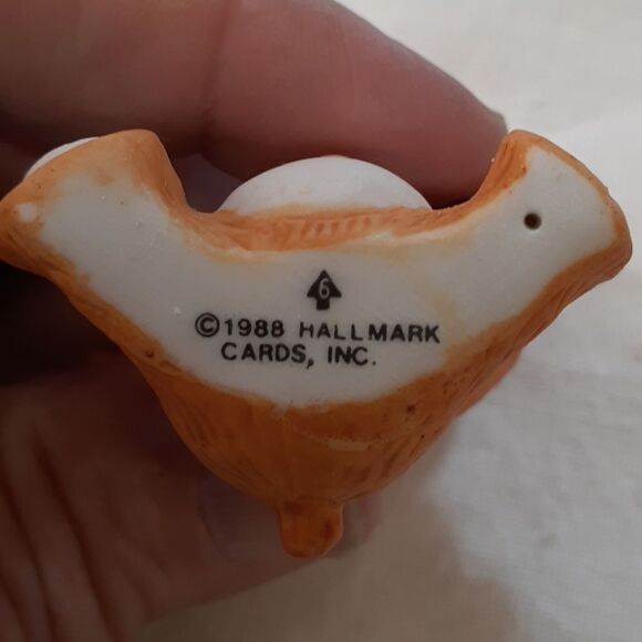 2 Hallmark Keepsake Cinnamon Bear ornaments - Picture 10 of 13